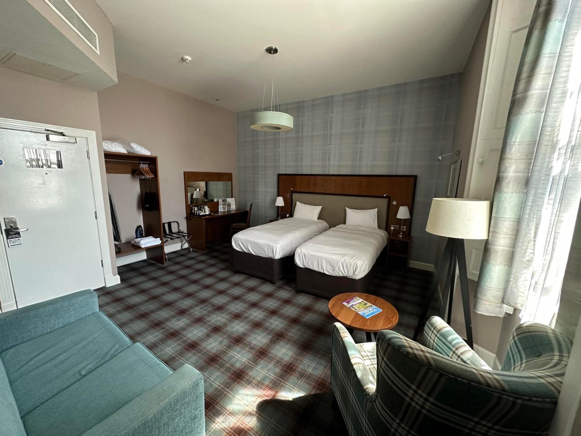 The Guildhall And Linen Exchange Wetherspoon Dunfermline Exteriér fotografie